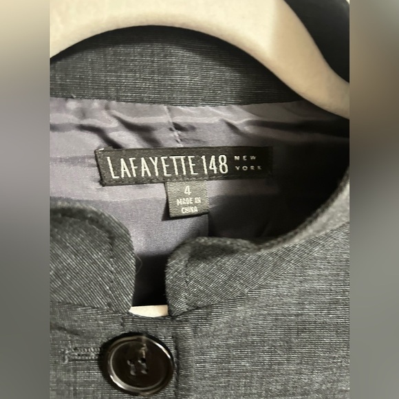 LAFAYETTE 148 Blazer Gray 3 Button Short Jacket Wool Blend Size 4 - Picture 2 of 5